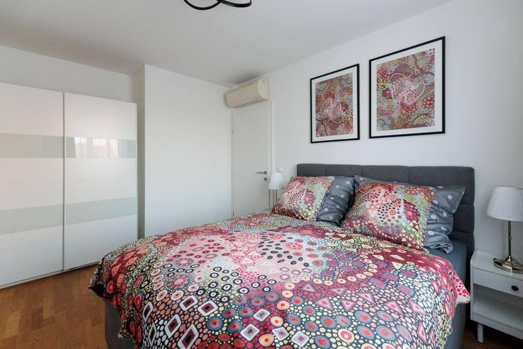 New! Amazing Spacious Schoenbrunn View Apartment Wien