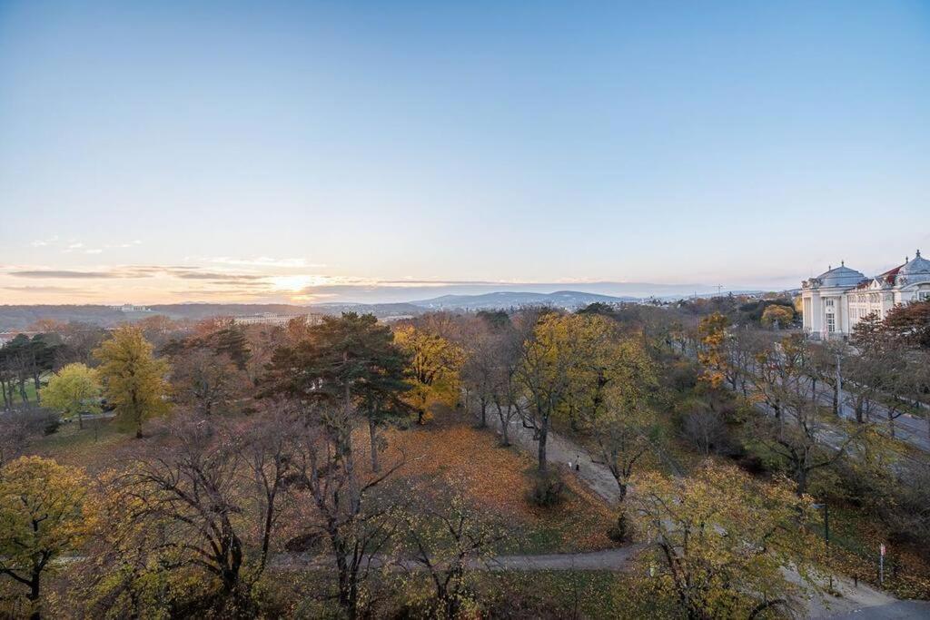 Apartment New! Amazing Spacious Schoenbrunn View Wien